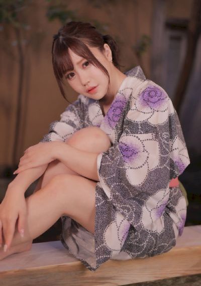 极品丰满美女大乳裸体_完整版BD高清中字